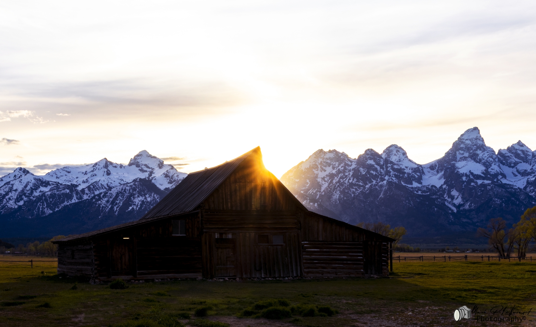 /gallery/north_america/USA/Wyoming/grand teton/Moulton Barn Antelope Flats May 2025-002_med.jpg